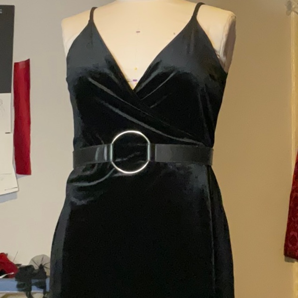 Hot Topic Black Belt with Silver O Ring Buckle